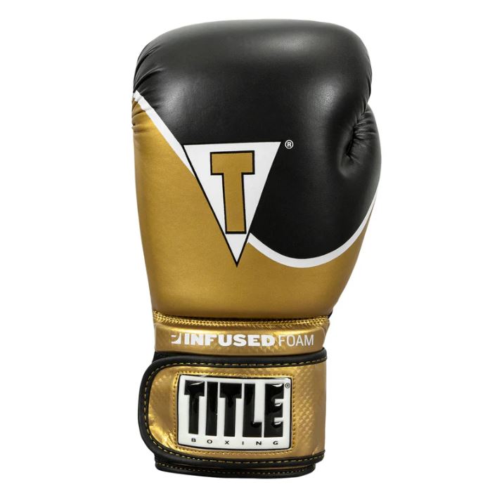GUANTES TITLE BOXING INFUSED FOAM INTERROGATE DORADO