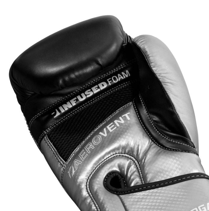 GUANTES TITLE BOXING INFUSED FOAM INTERROGATE GRIS
