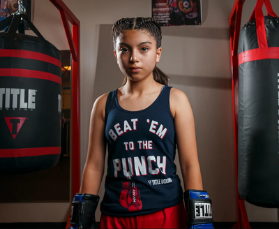 POLERA SIN MANGA MUJER TITLE BOXING BEAT AZUL